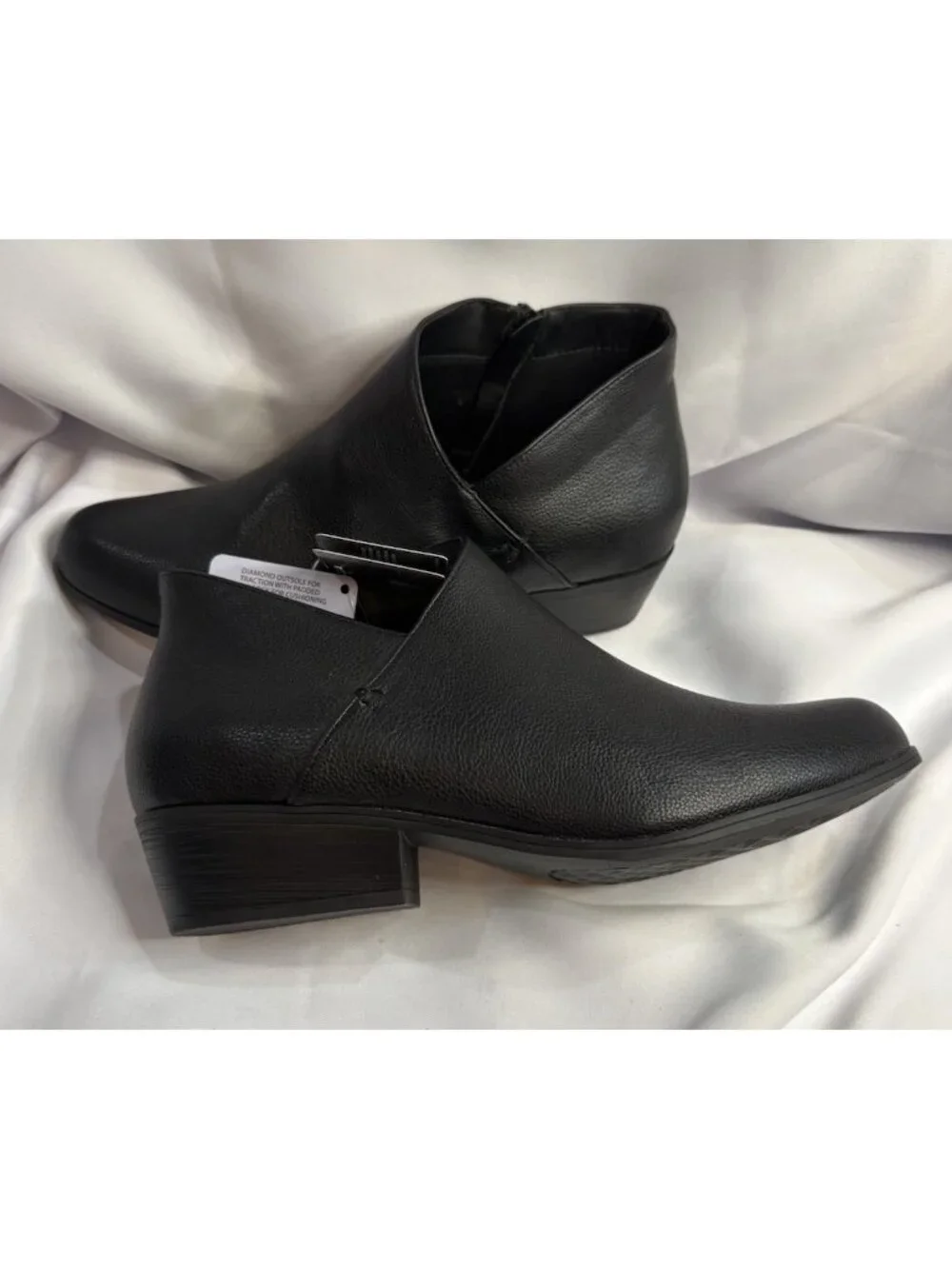 Aerosoles Women’s Size 12 WIDE Width Black Ankle Boots Bootie Side Zip *RT